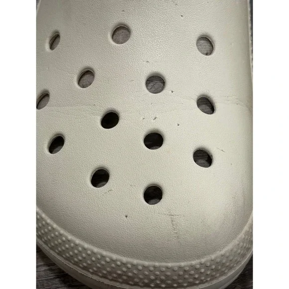 Crocs Classic Clogs Bone Cheetah Fuzz Lined Womens 8 Mens 6 Unisex Slip On - Picture 8 of 8